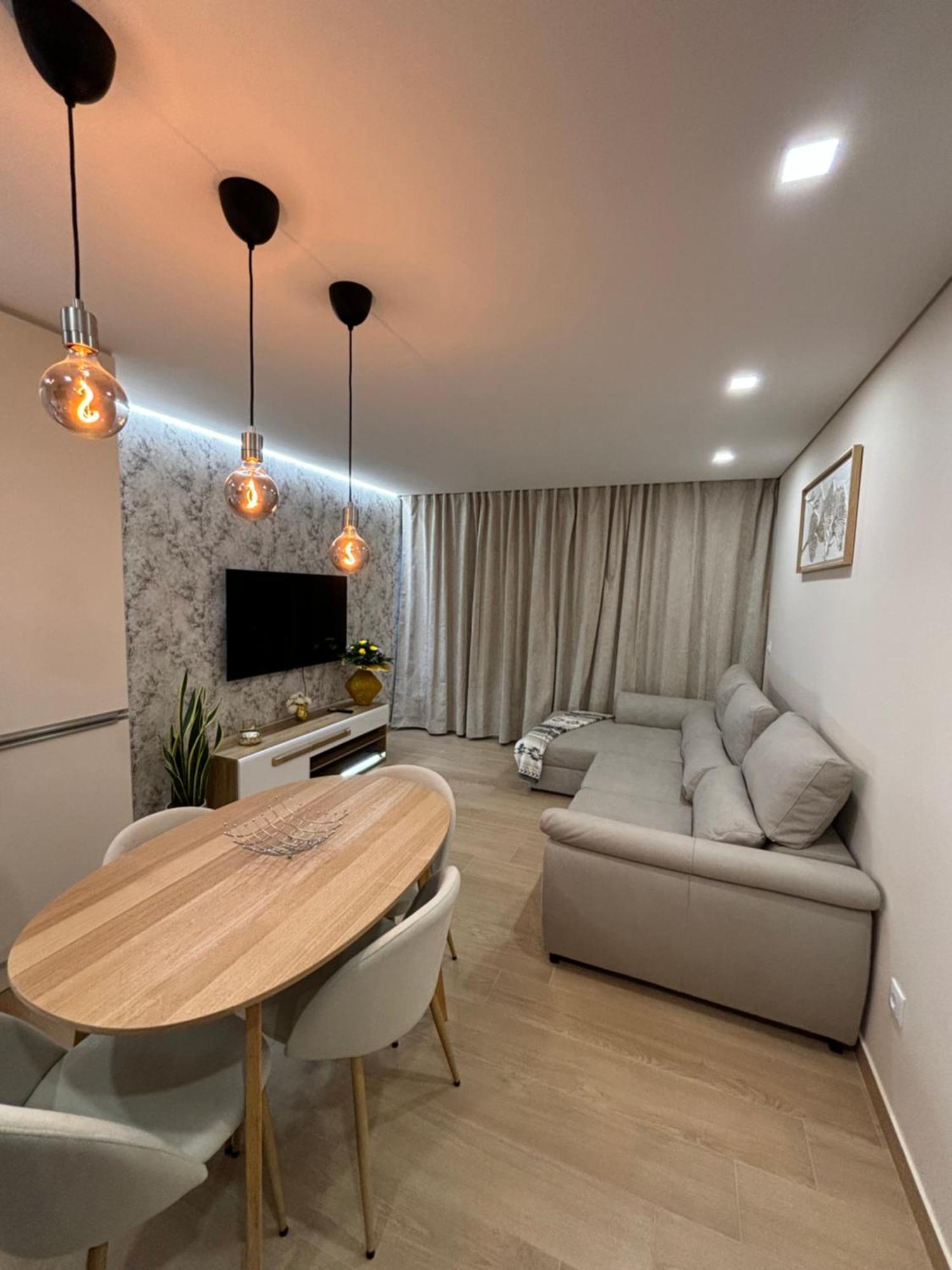 Appartement T2 Vue Sur Mer, Place Mediterranee Canet-en-Roussillon Kültér fotó